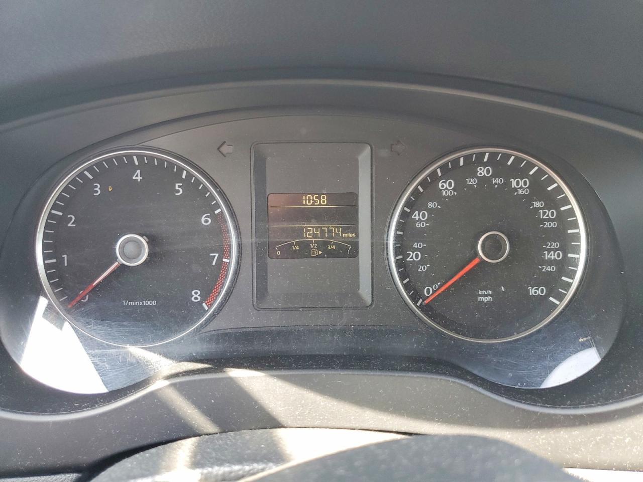2013 VOLKSWAGEN JETTA