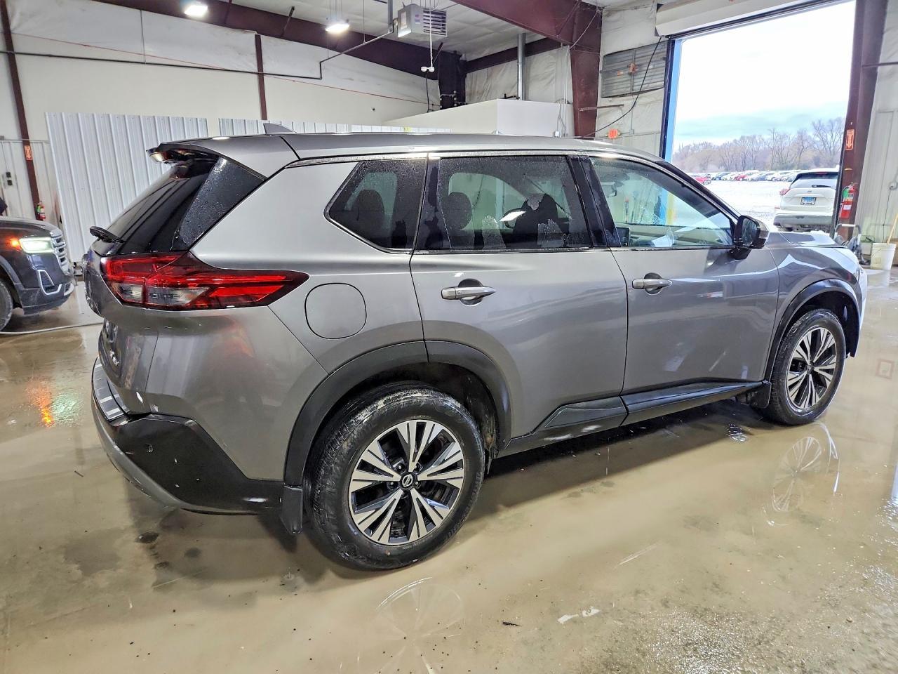 2021 NISSAN ROGUE