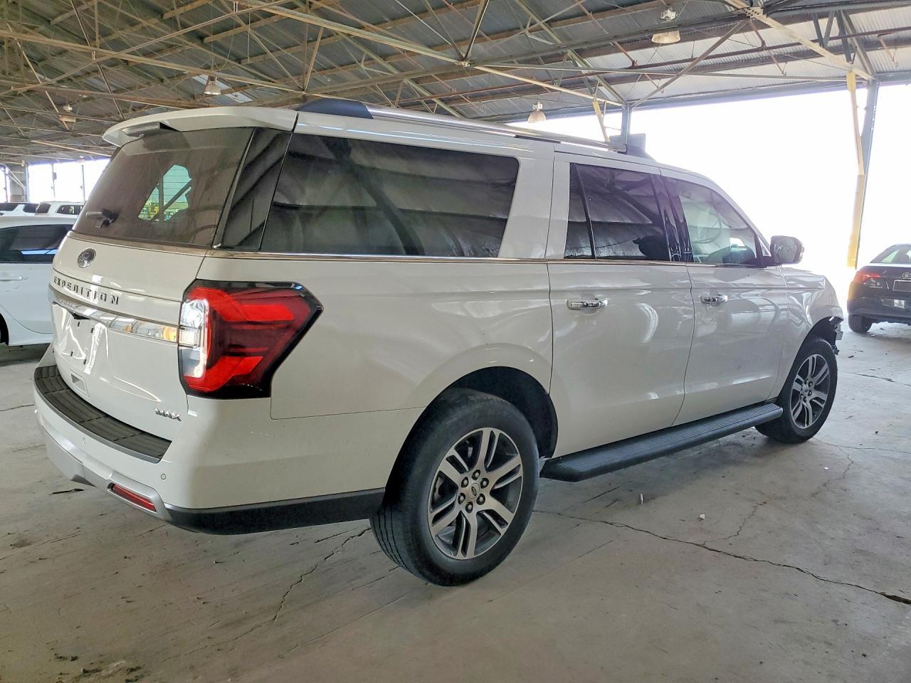 2024 FORD Expedition