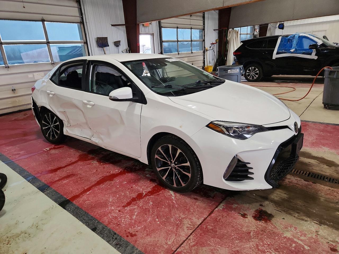2019 TOYOTA COROLLA