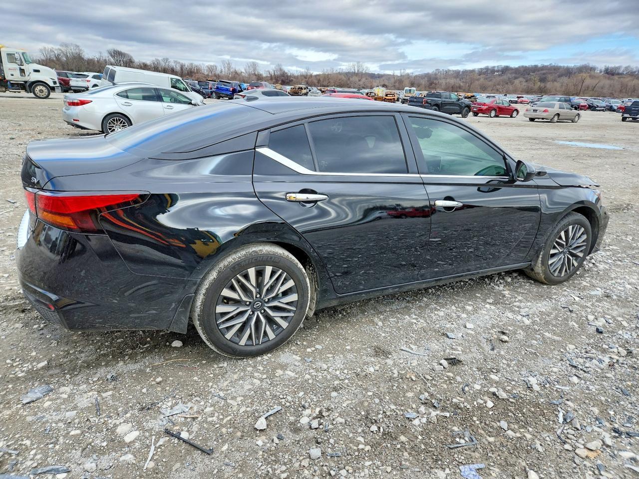 2023 NISSAN ALTIMA