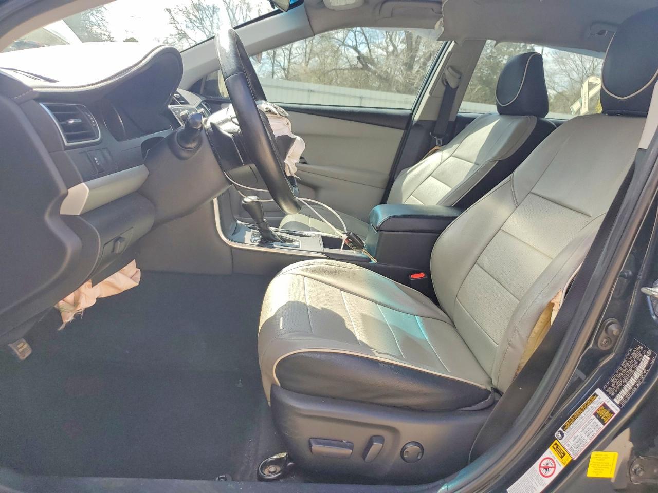2015 TOYOTA CAMRY