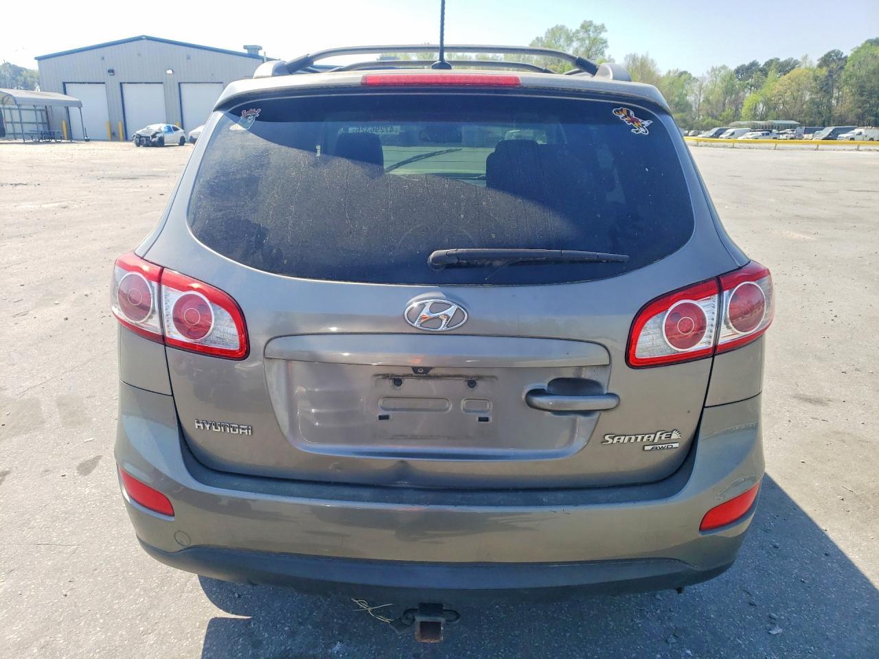 2011 HYUNDAI SANTA FE