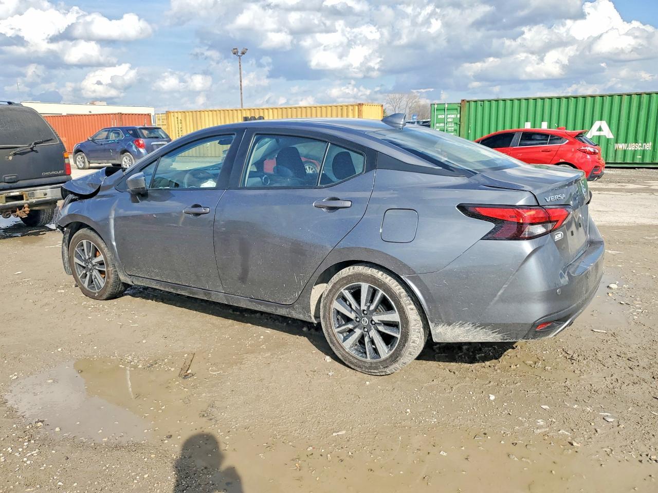 2022 NISSAN VERSA