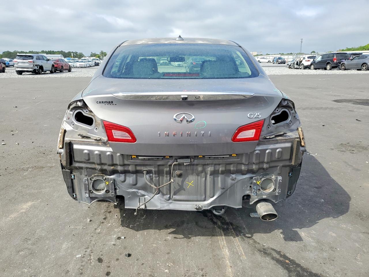 2012 INFINITI G25