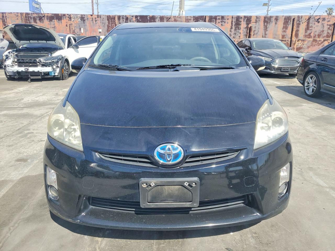 2011 TOYOTA PRIUS