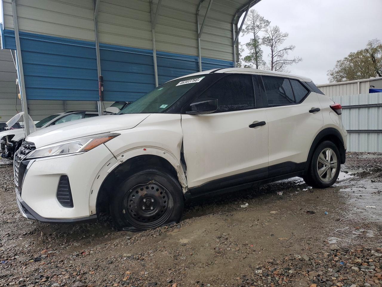 2022 NISSAN KICKS