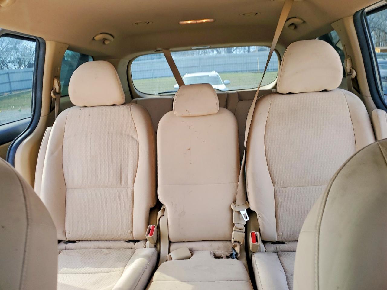 2017 KIA SEDONA