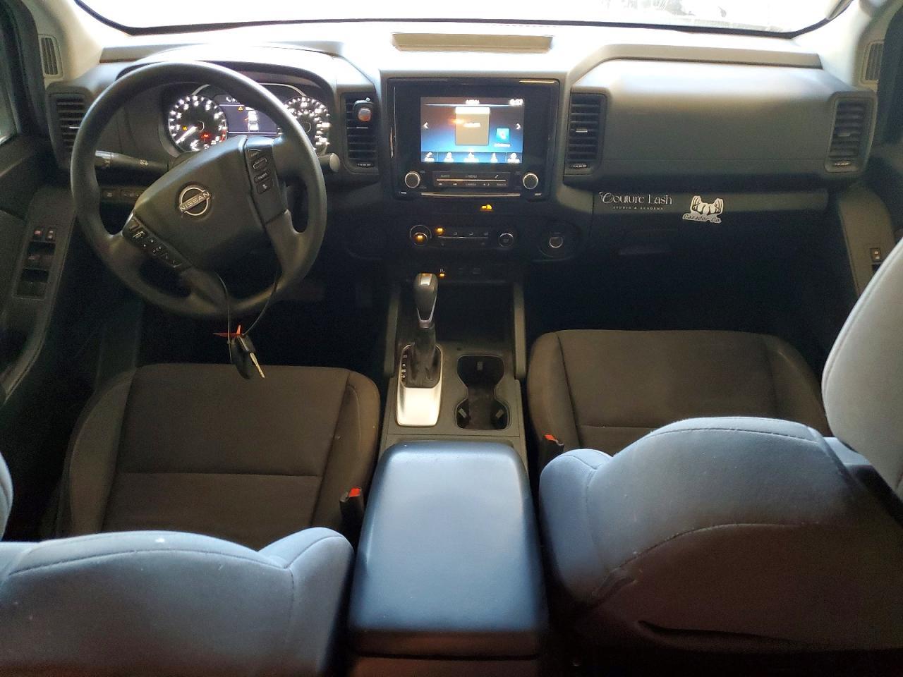2022 NISSAN Frontier