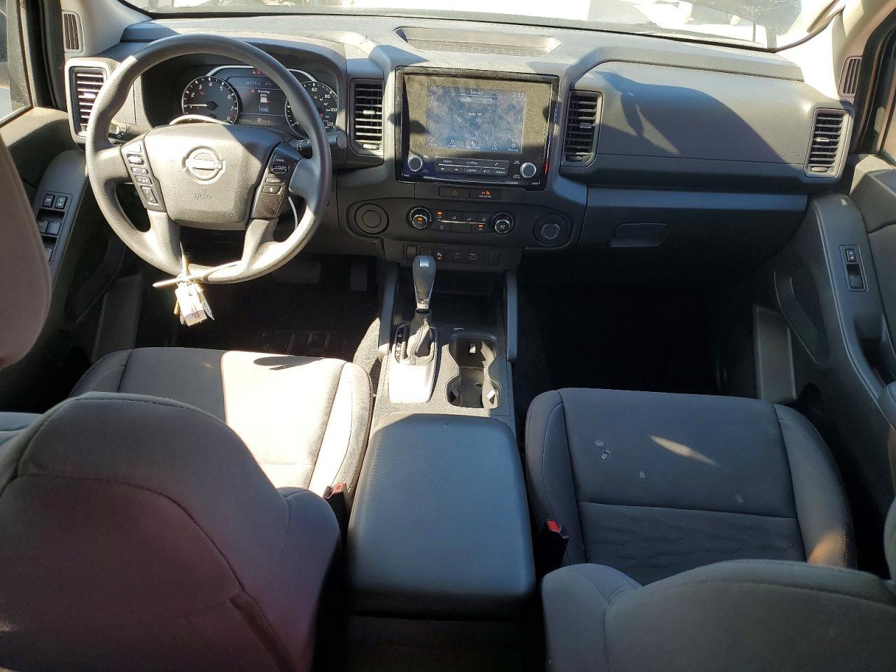 2022 NISSAN Frontier