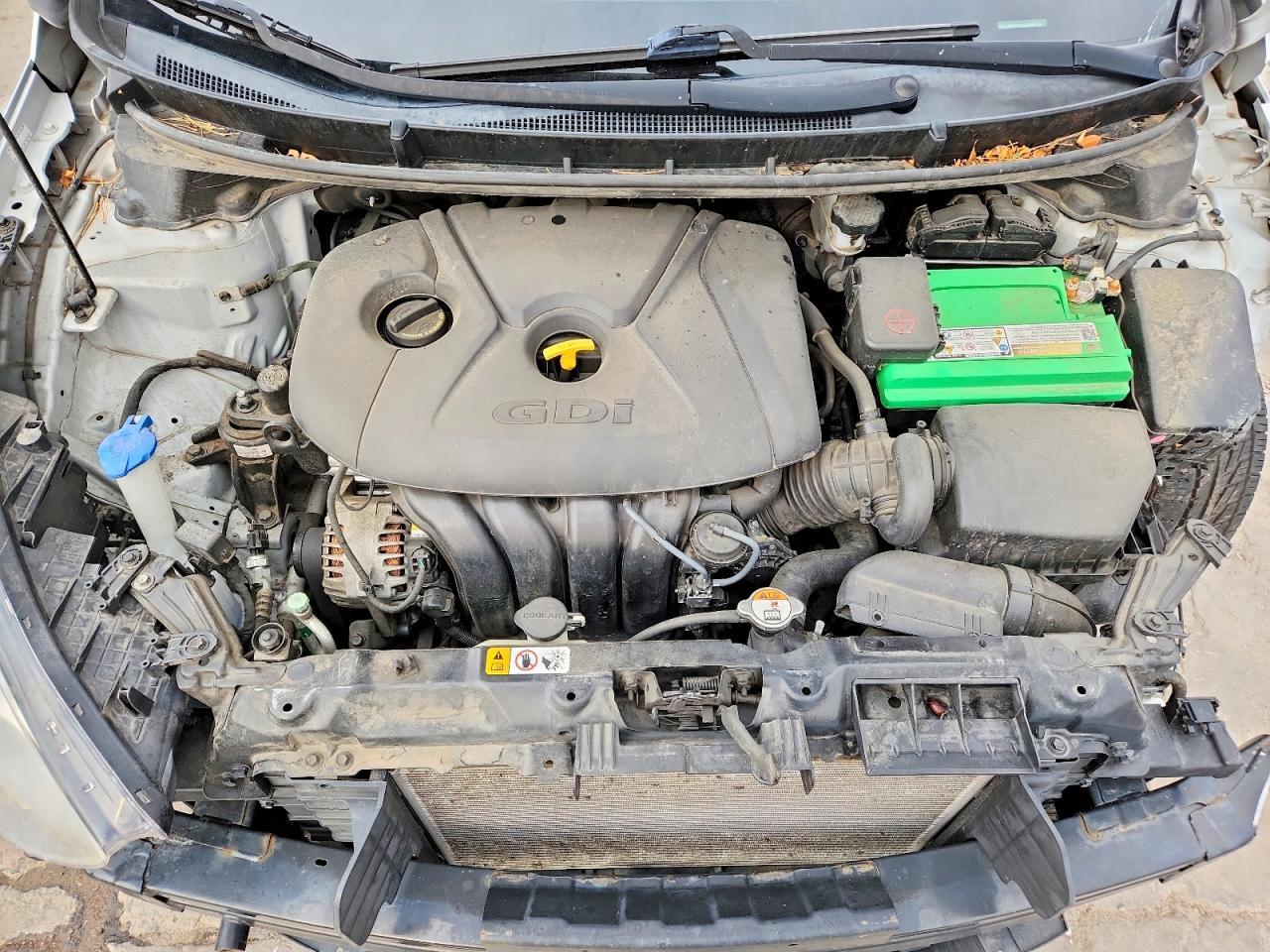 2016 HYUNDAI ELANTRA