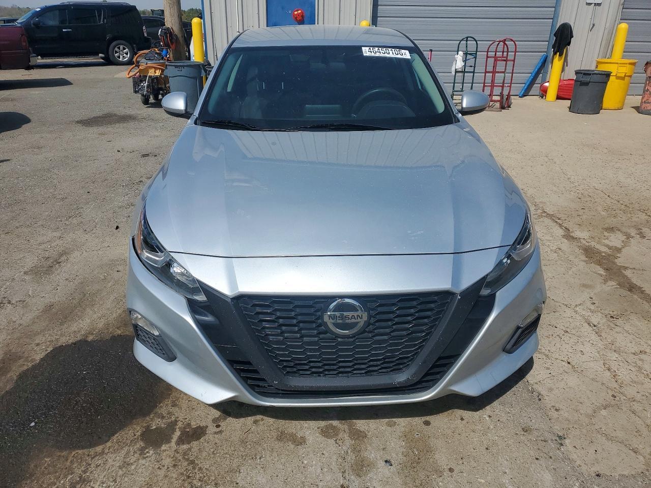 2019 NISSAN ALTIMA
