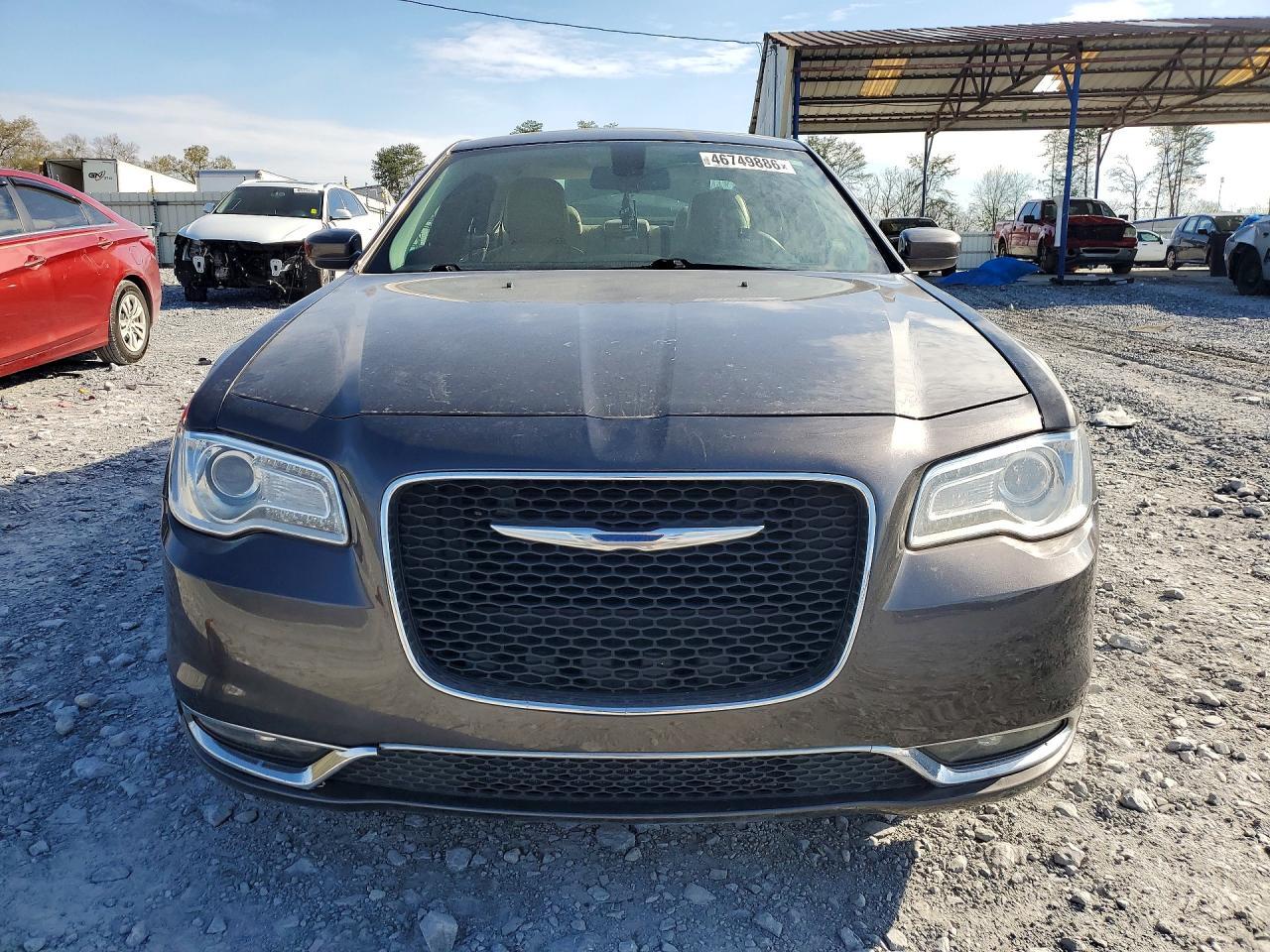2017 CHRYSLER 300
