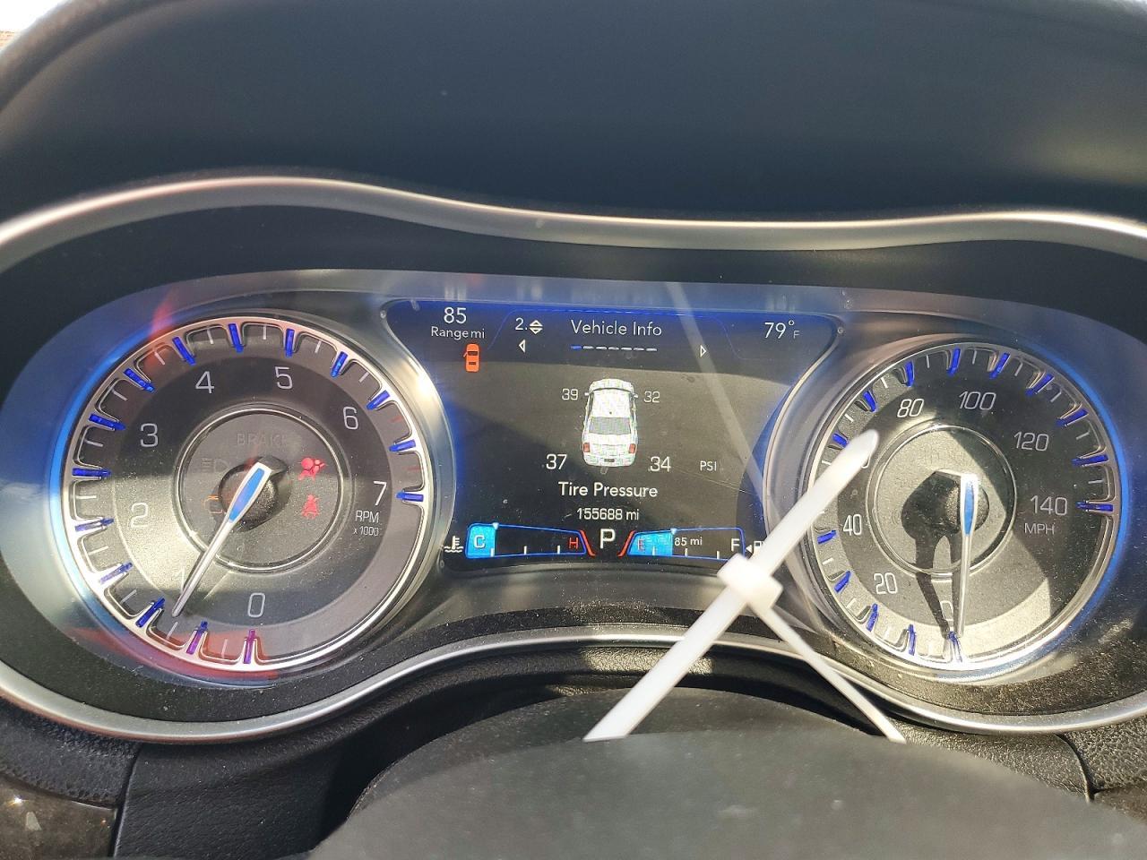 2016 CHRYSLER 300