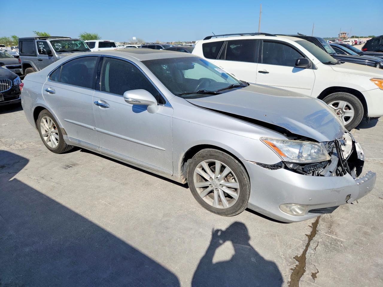 2011 LEXUS ES 350