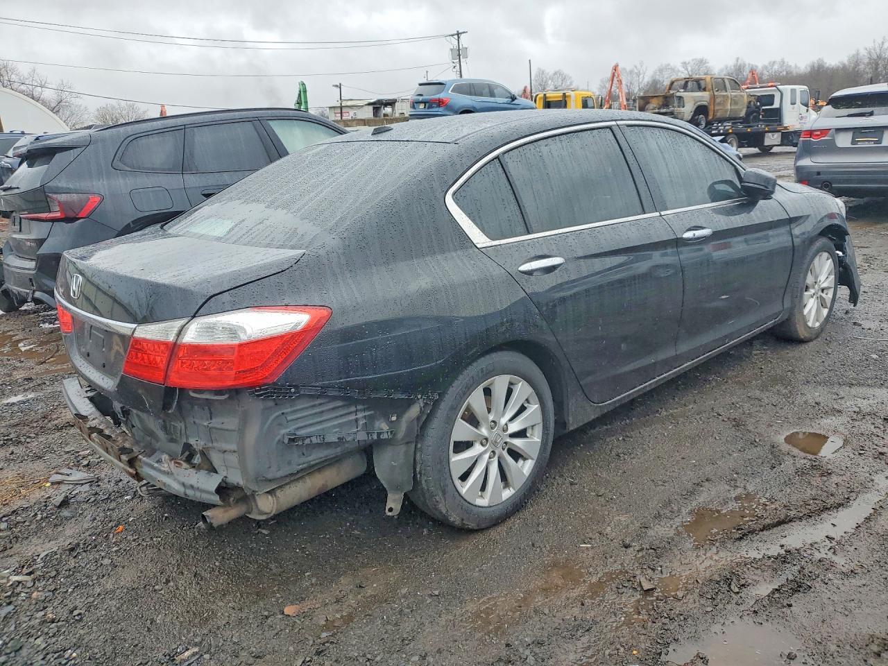 2013 HONDA ACCORD