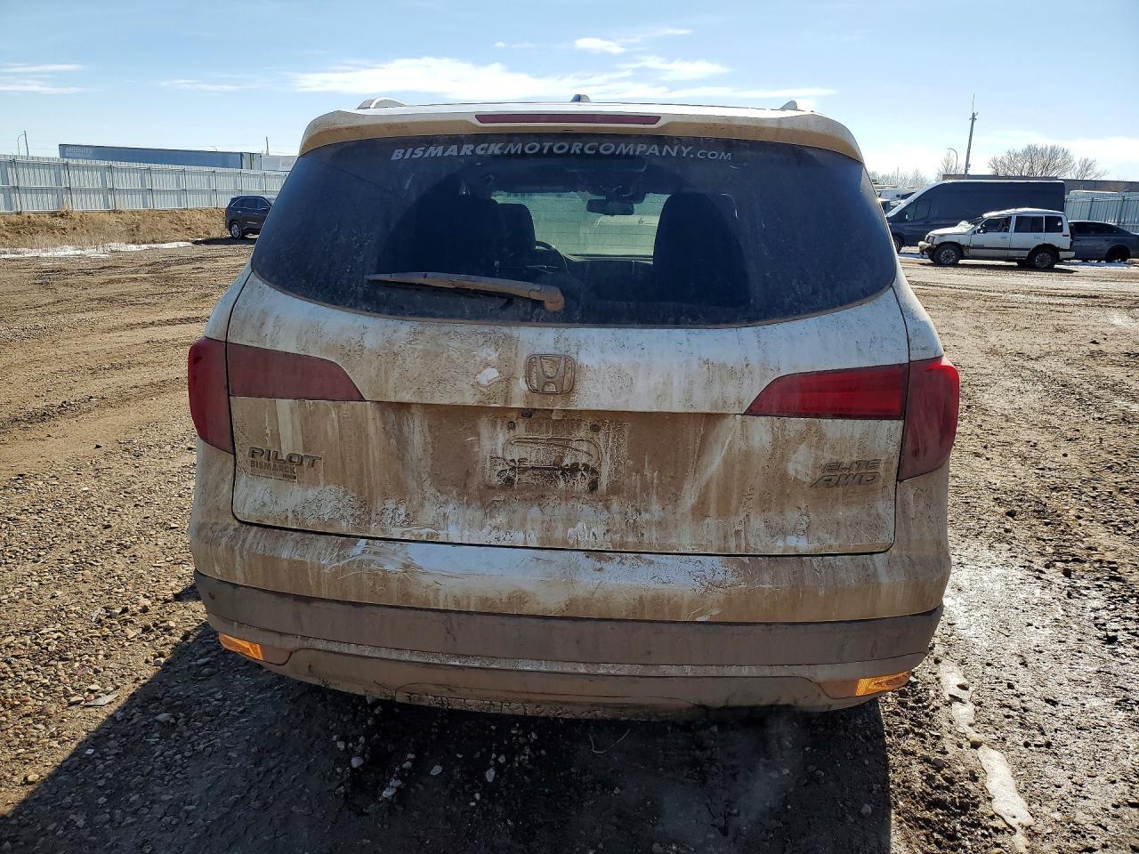 2017 HONDA PILOT