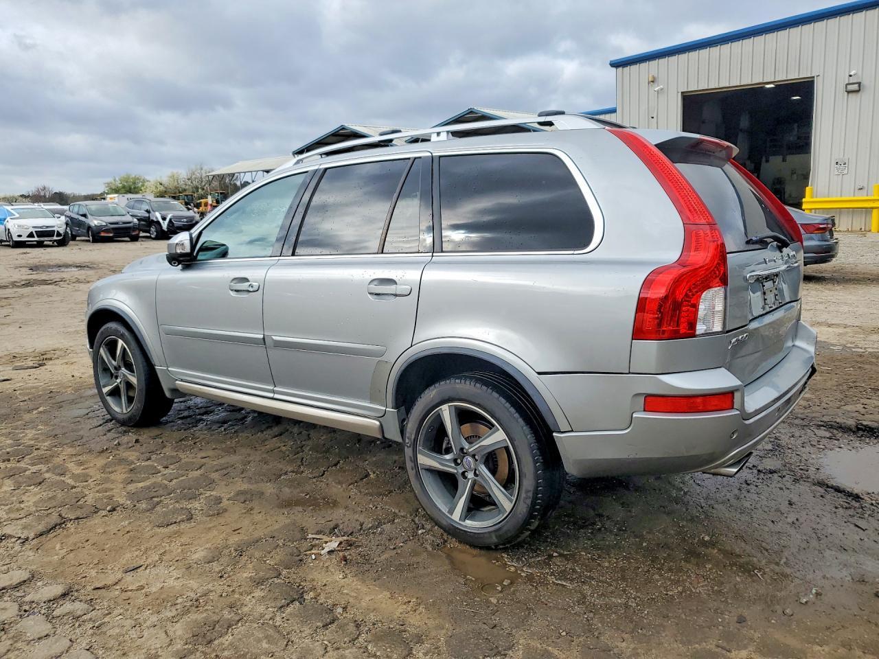 2013 VOLVO XC90