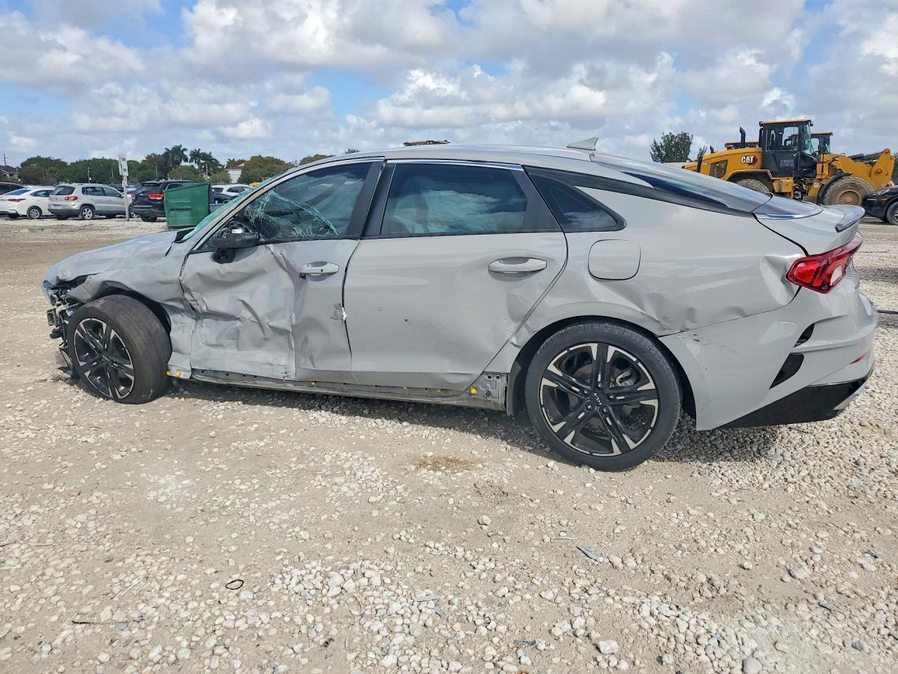 2024 KIA K5