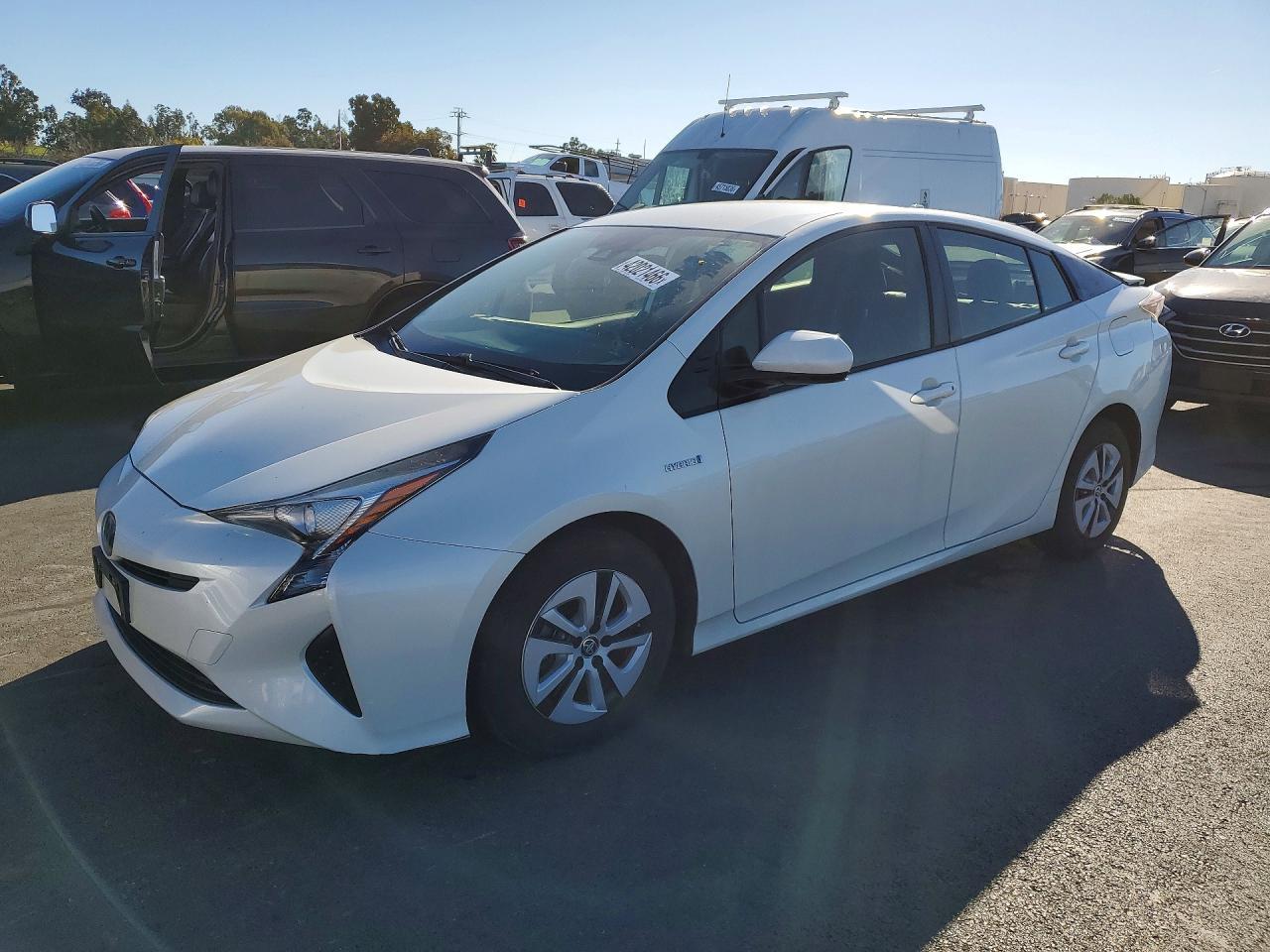 2017 TOYOTA PRIUS