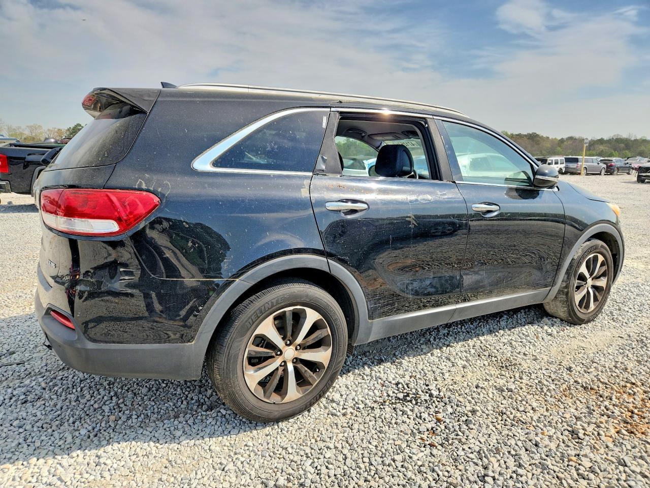 2016 KIA SORENTO