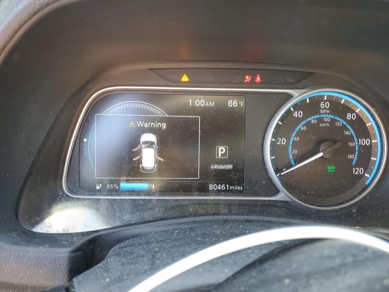 2018 NISSAN LEAF
