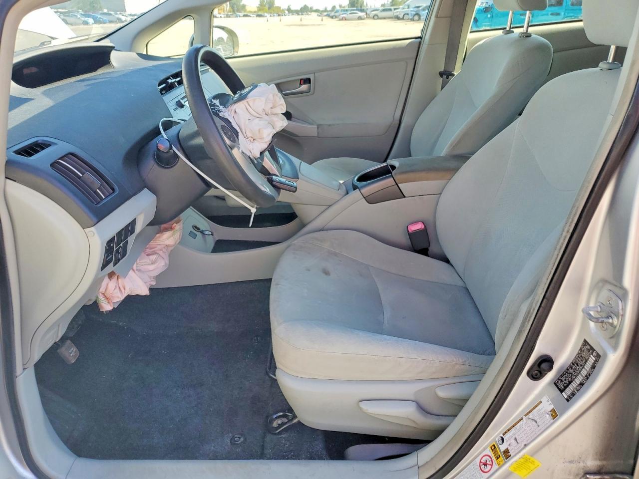 2012 TOYOTA PRIUS
