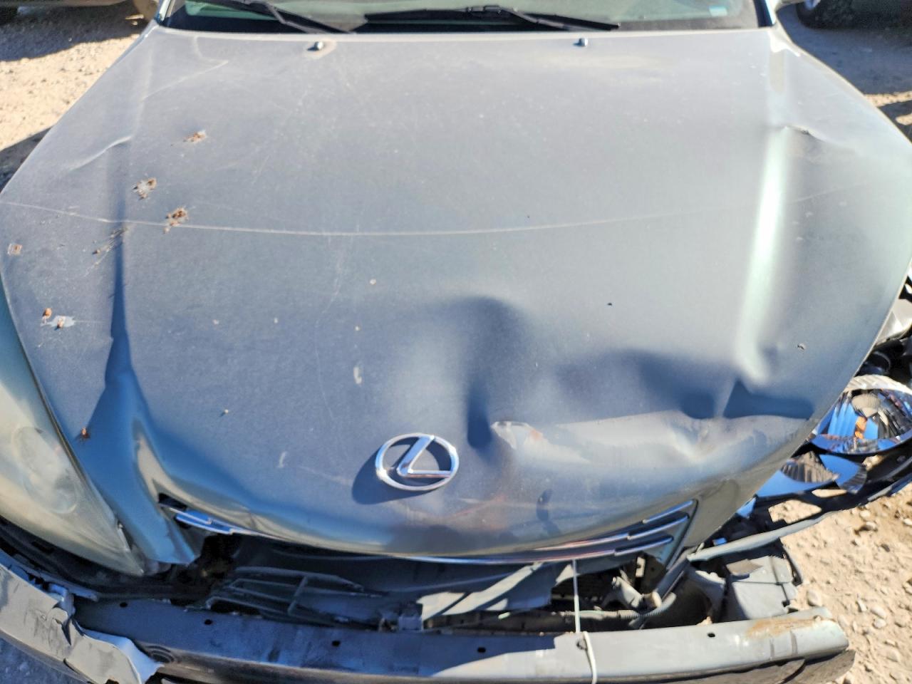2004 LEXUS ES 330