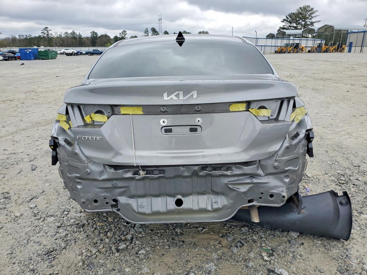 2023 KIA FORTE