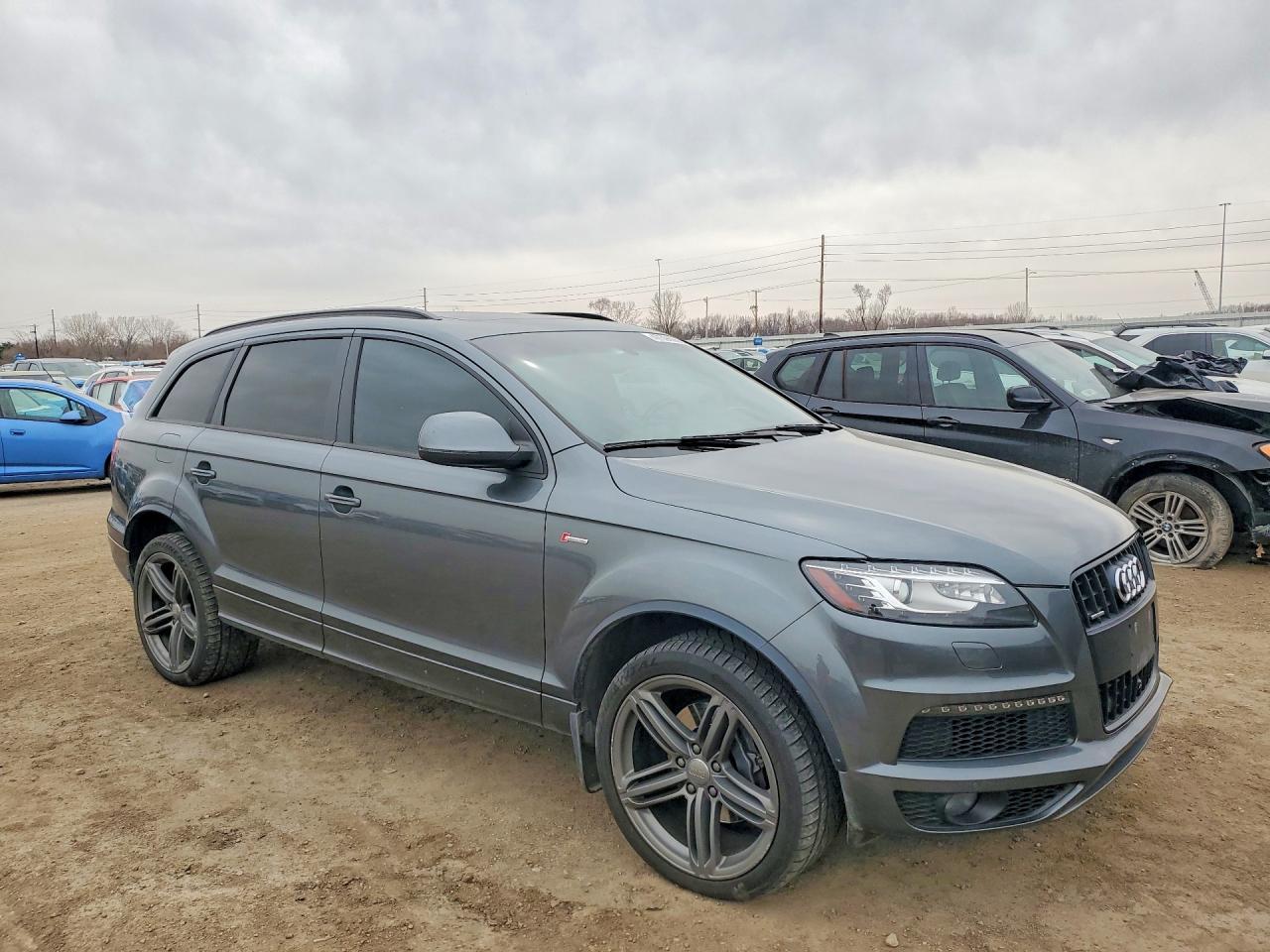 2015 AUDI Q7