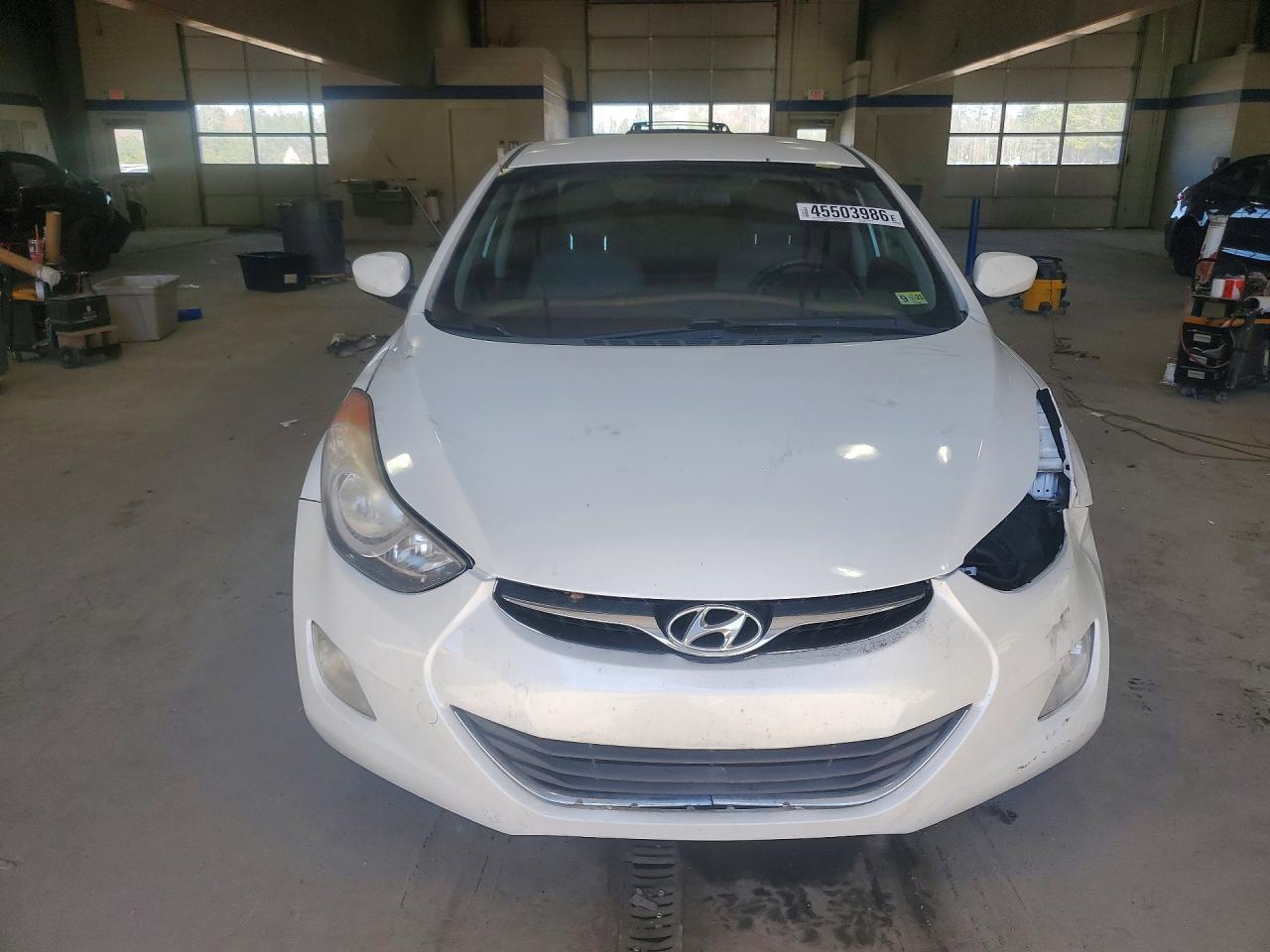 2013 HYUNDAI ELANTRA
