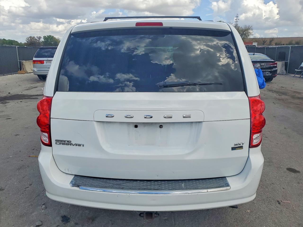 2015 DODGE GRAND CARAVAN