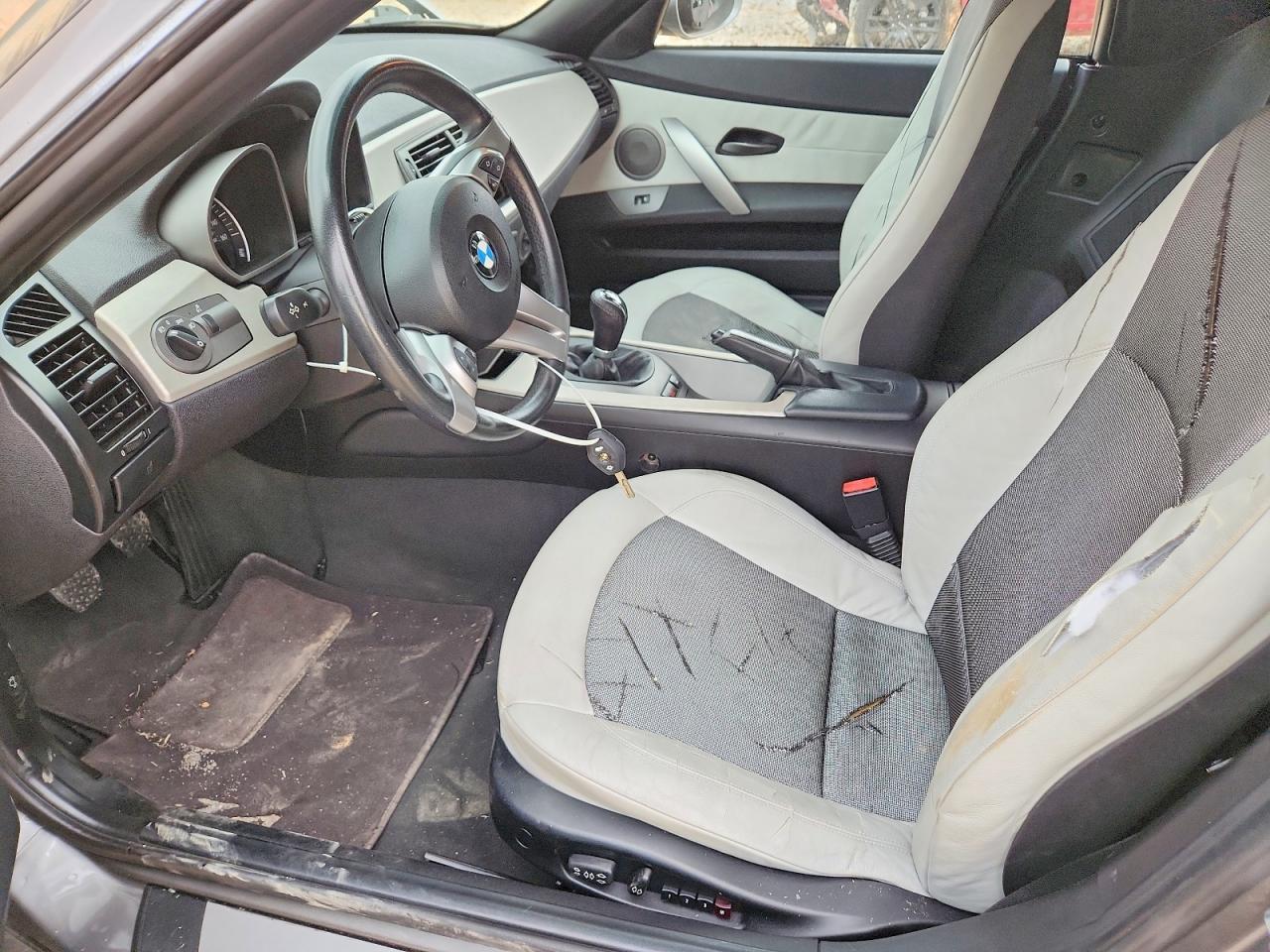 2004 BMW Z4