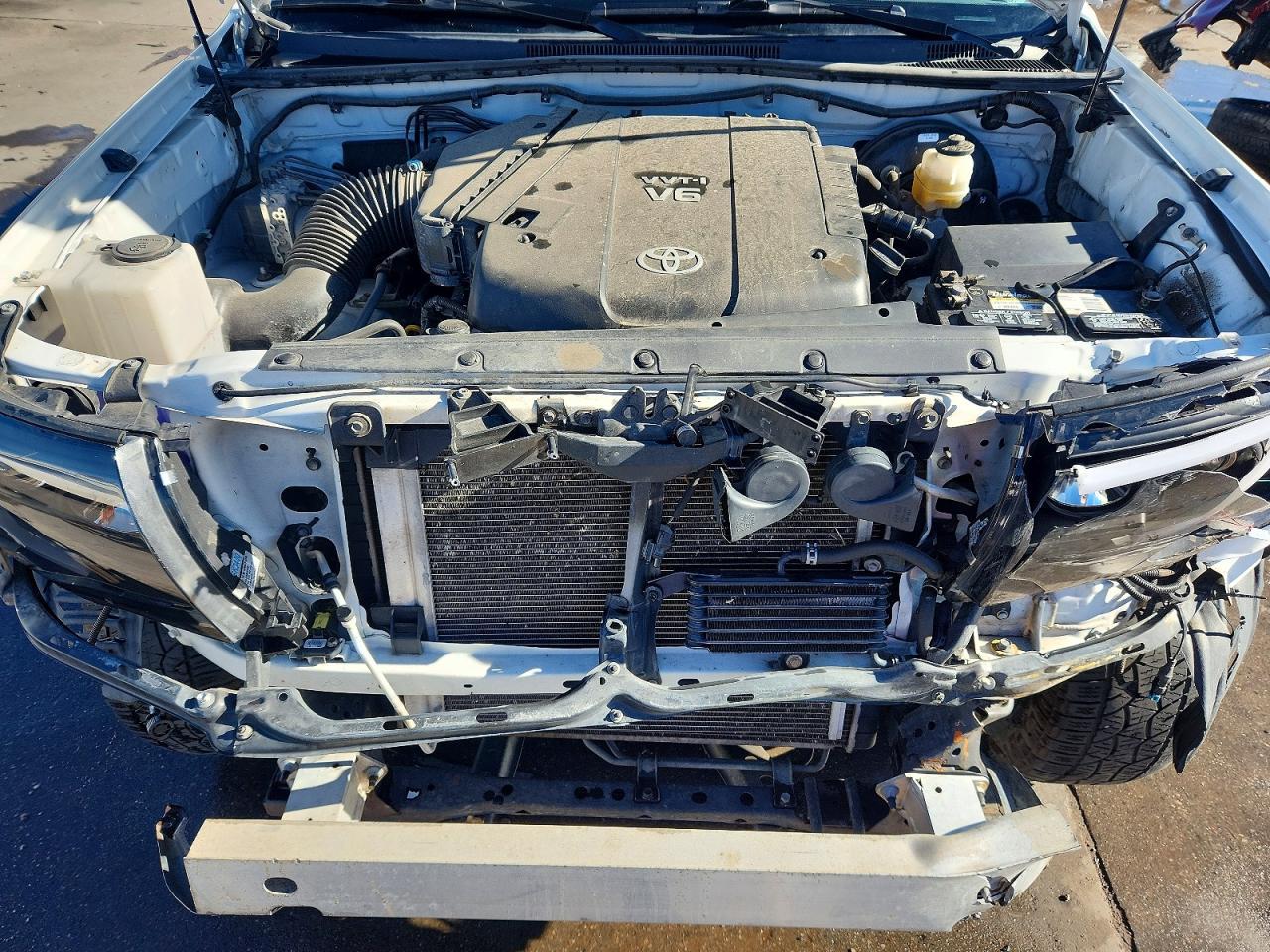 2010 TOYOTA TACOMA