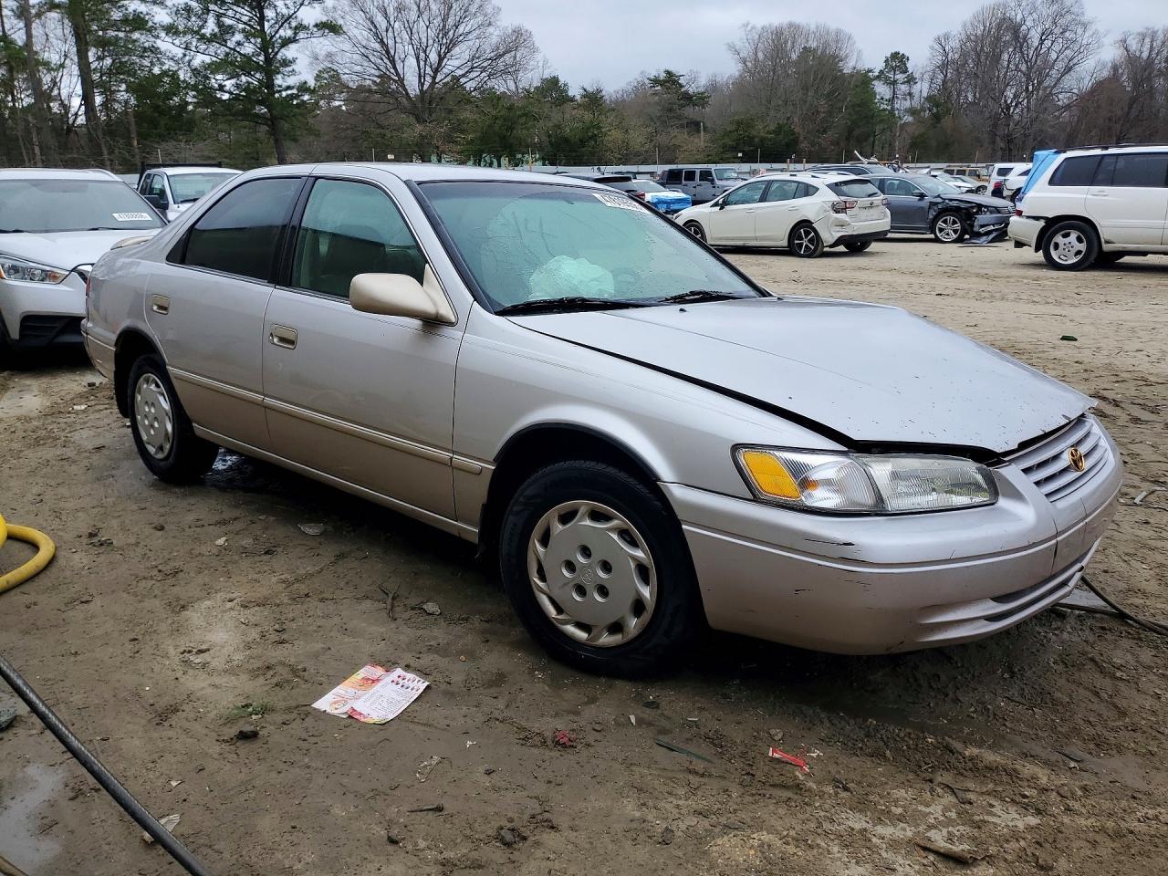 1998 TOYOTA CAMRY