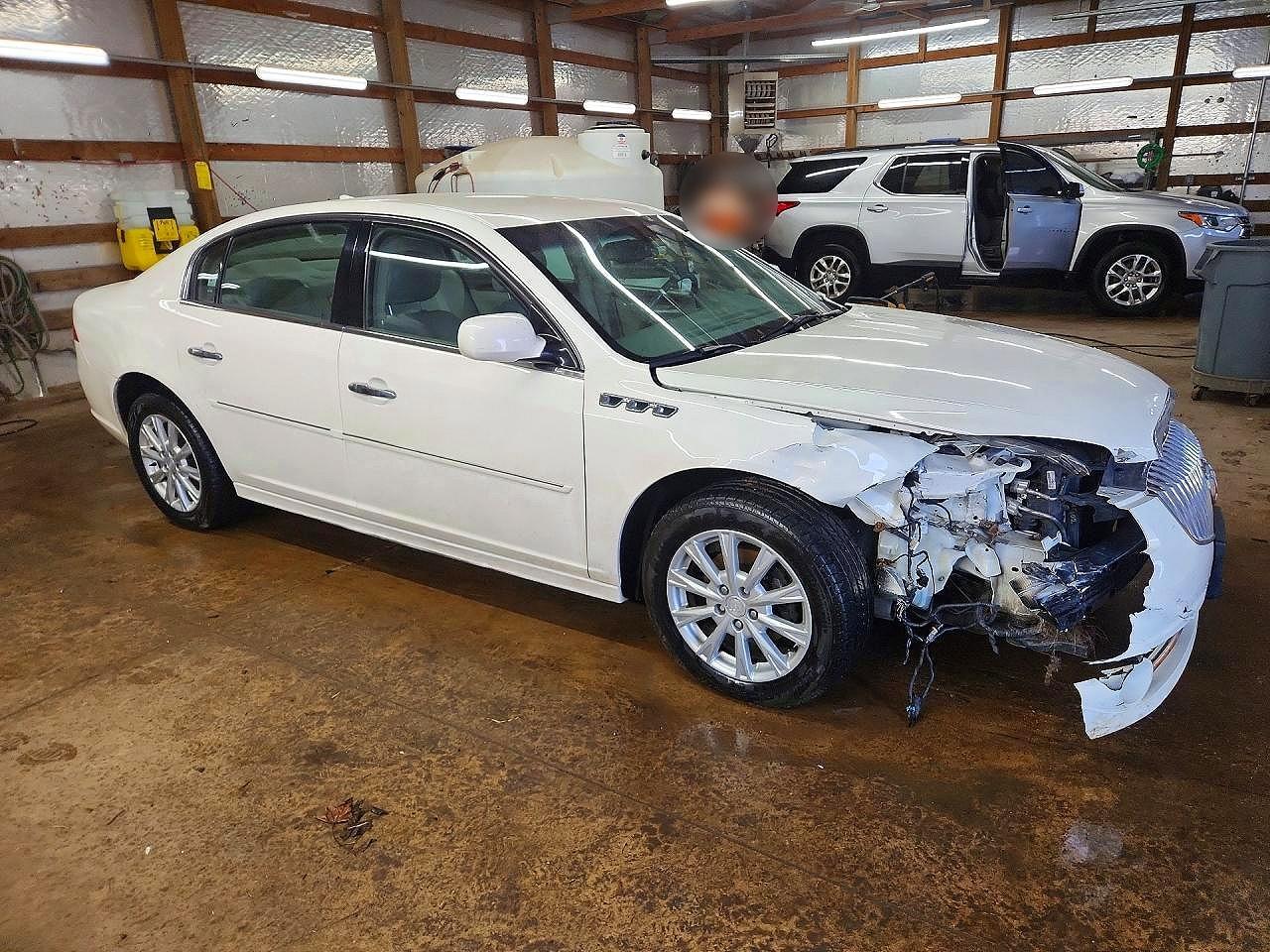 2010 BUICK Lucerne