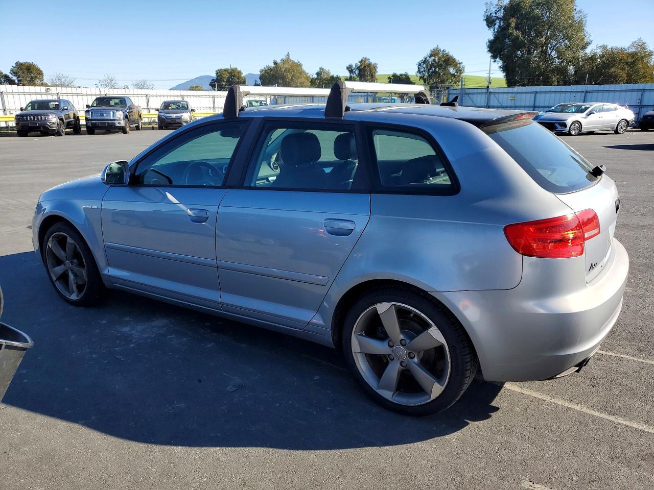 2010 AUDI A3