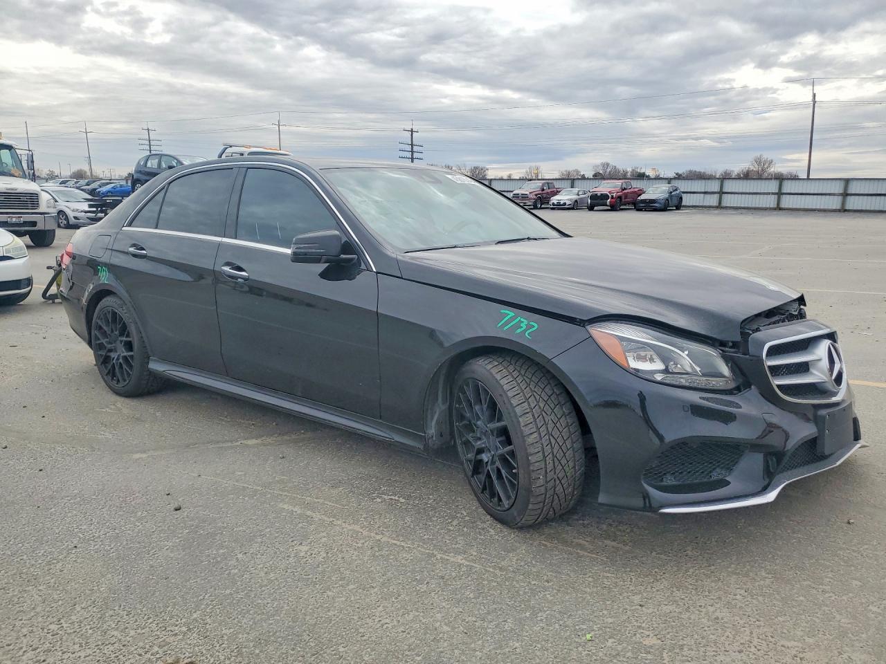 2015 MERCEDES-BENZ E-Class