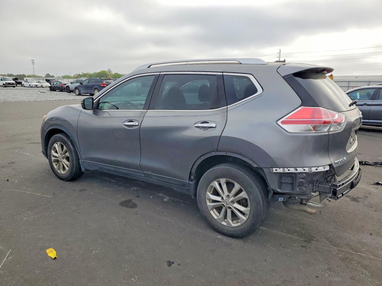 2015 NISSAN ROGUE