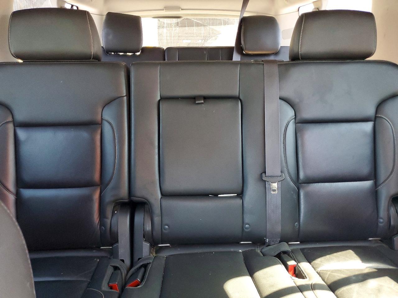 2015 CHEVROLET Suburban