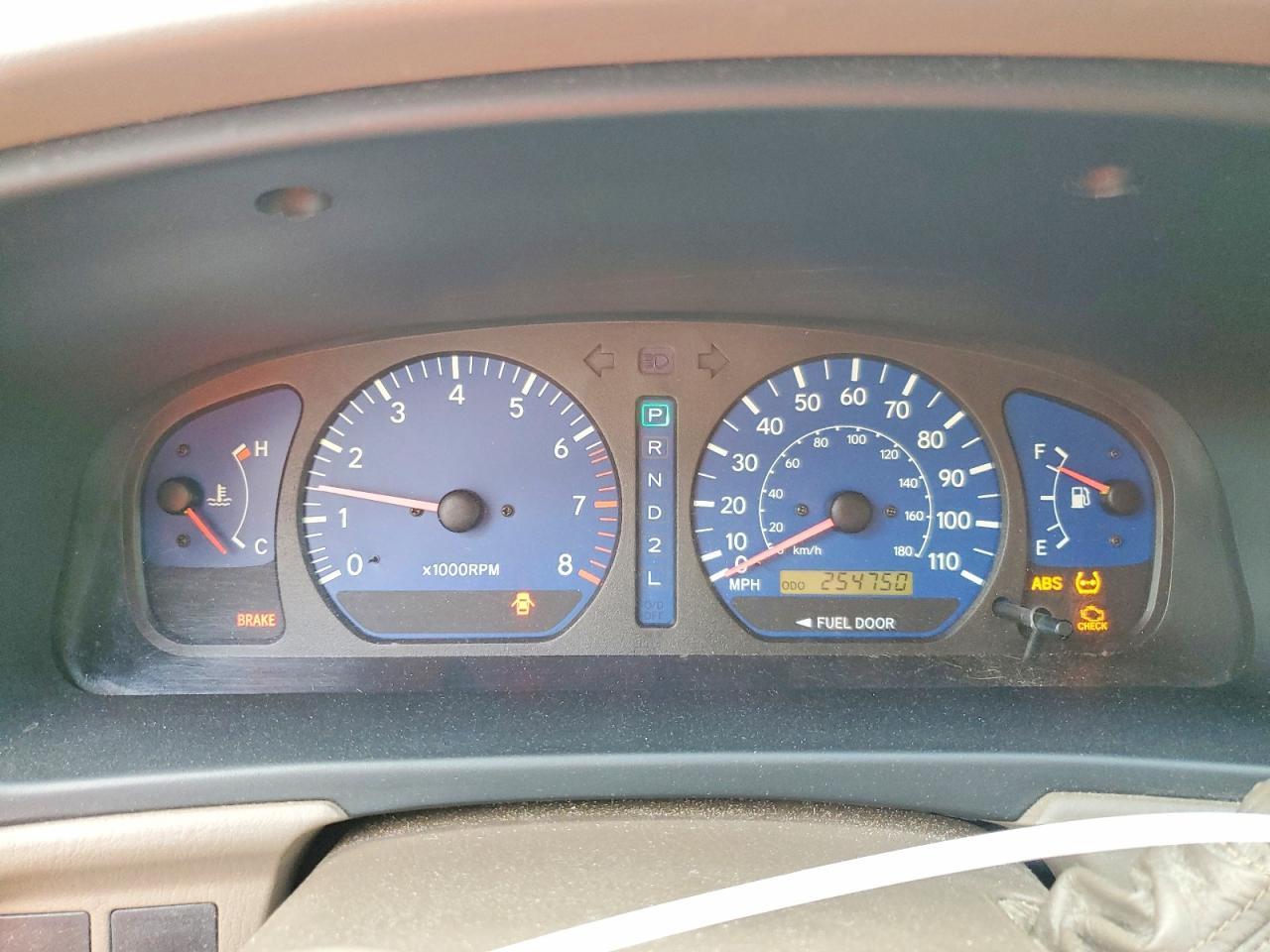 2003 TOYOTA SIENNA