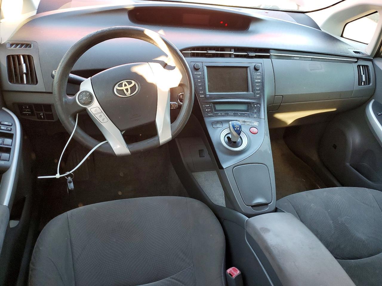 2010 TOYOTA PRIUS