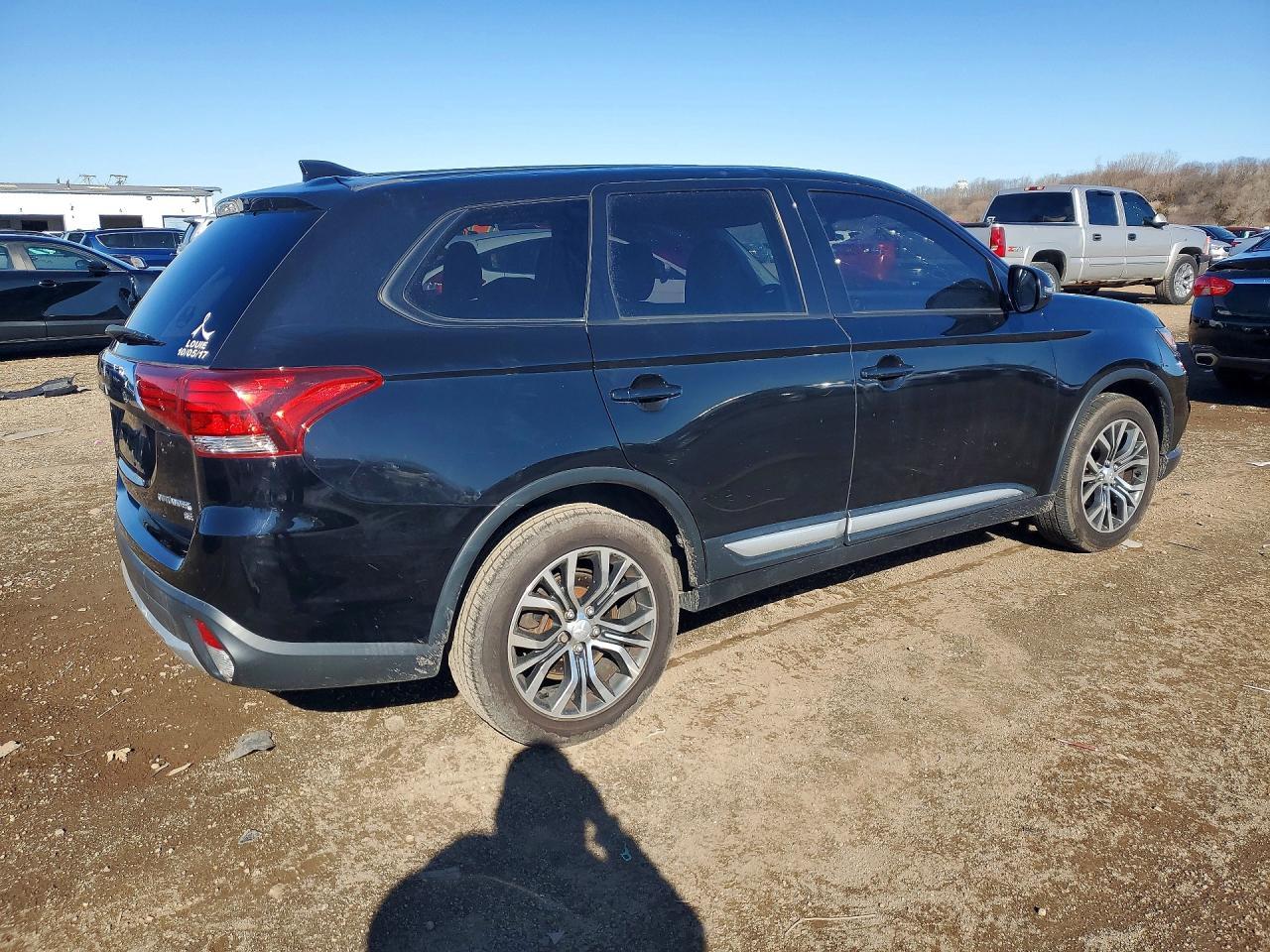 2017 MITSUBISHI outlander