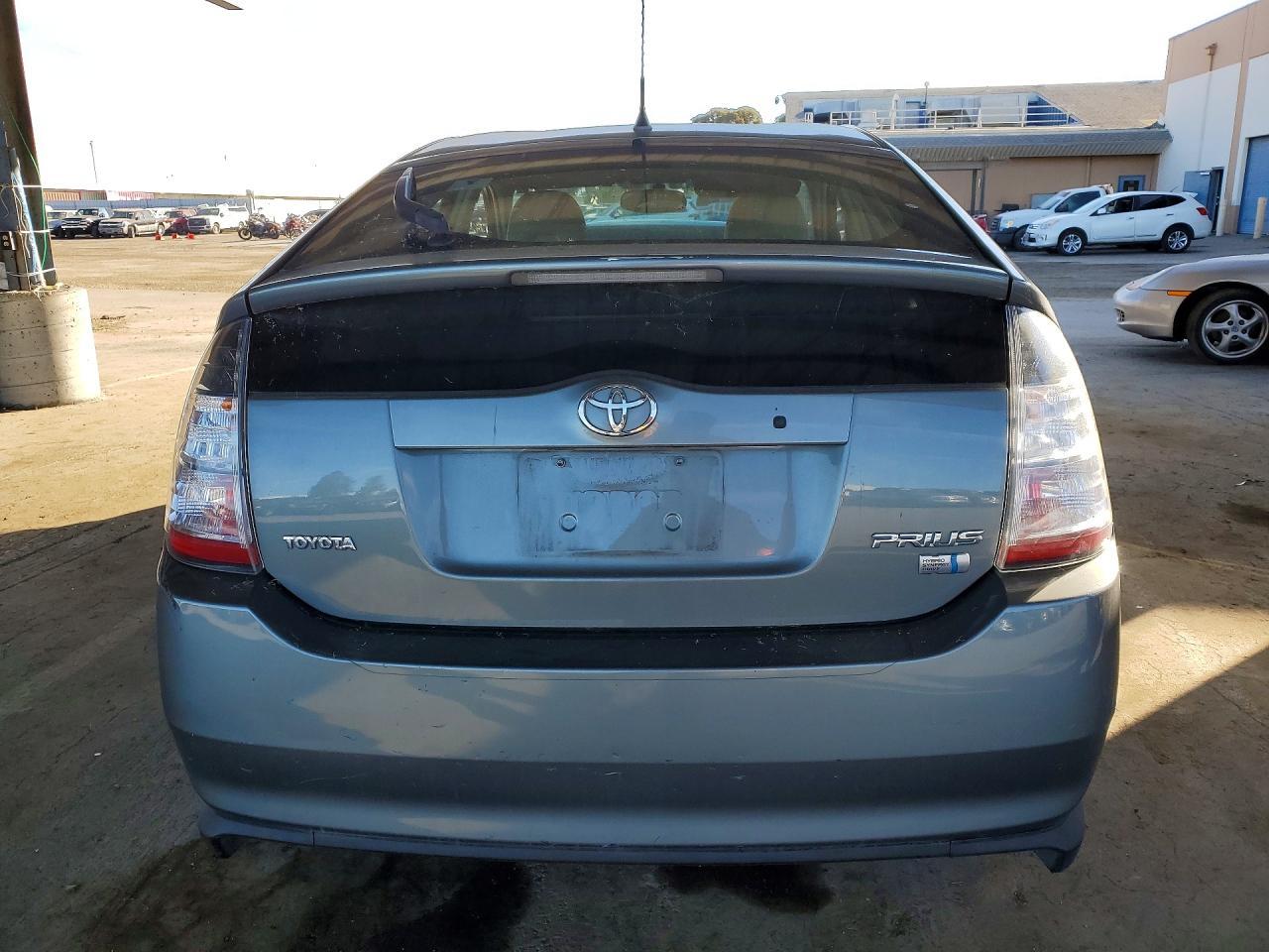 2005 TOYOTA PRIUS