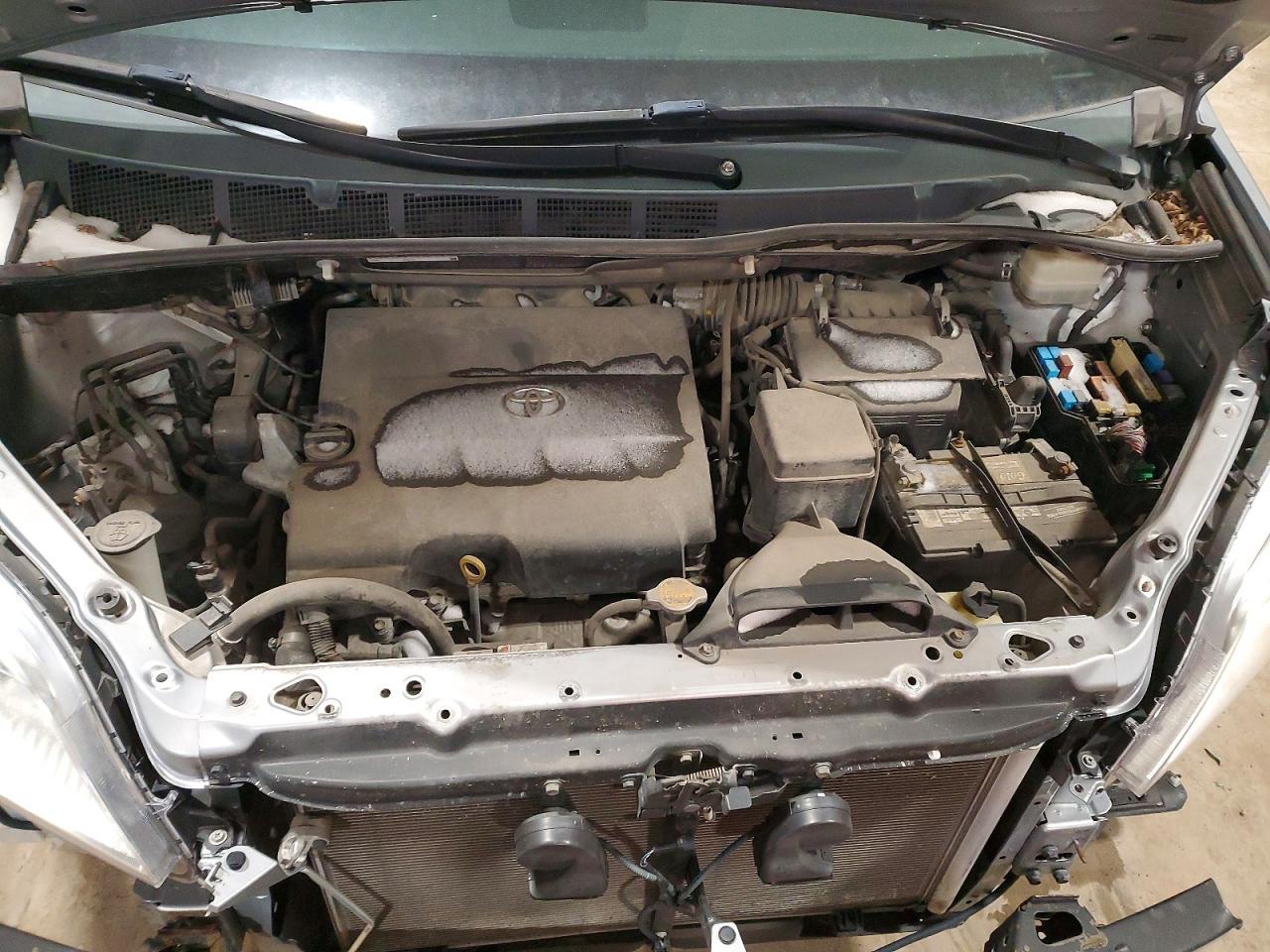 2014 TOYOTA SIENNA