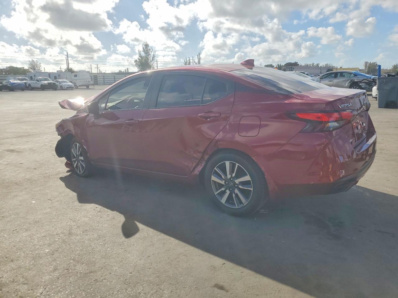 2024 NISSAN VERSA