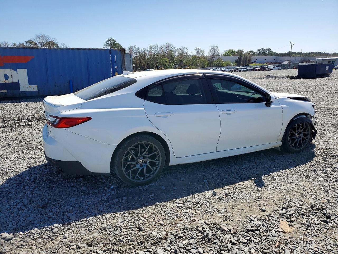 2025 TOYOTA CAMRY