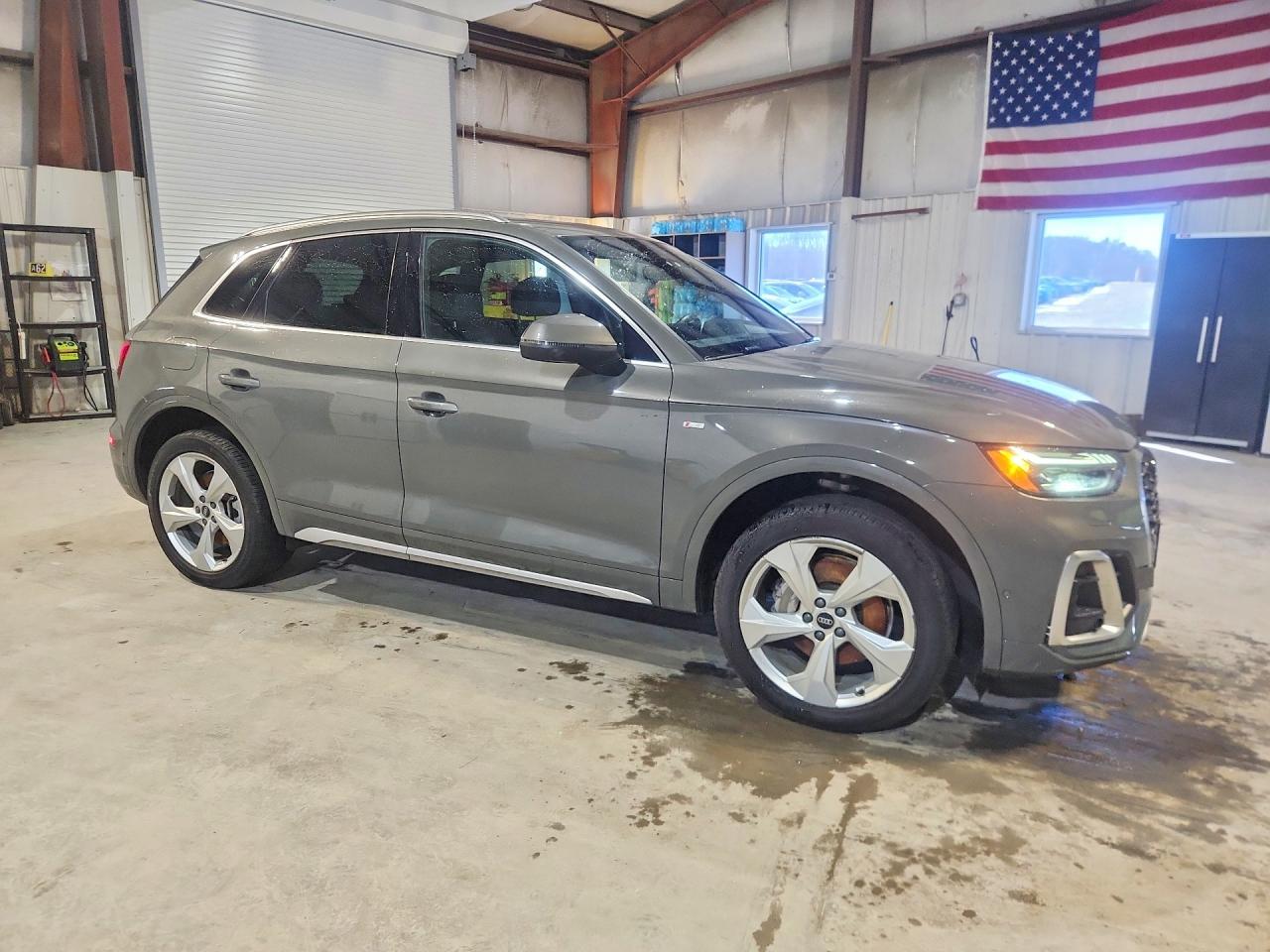 2023 AUDI Q5