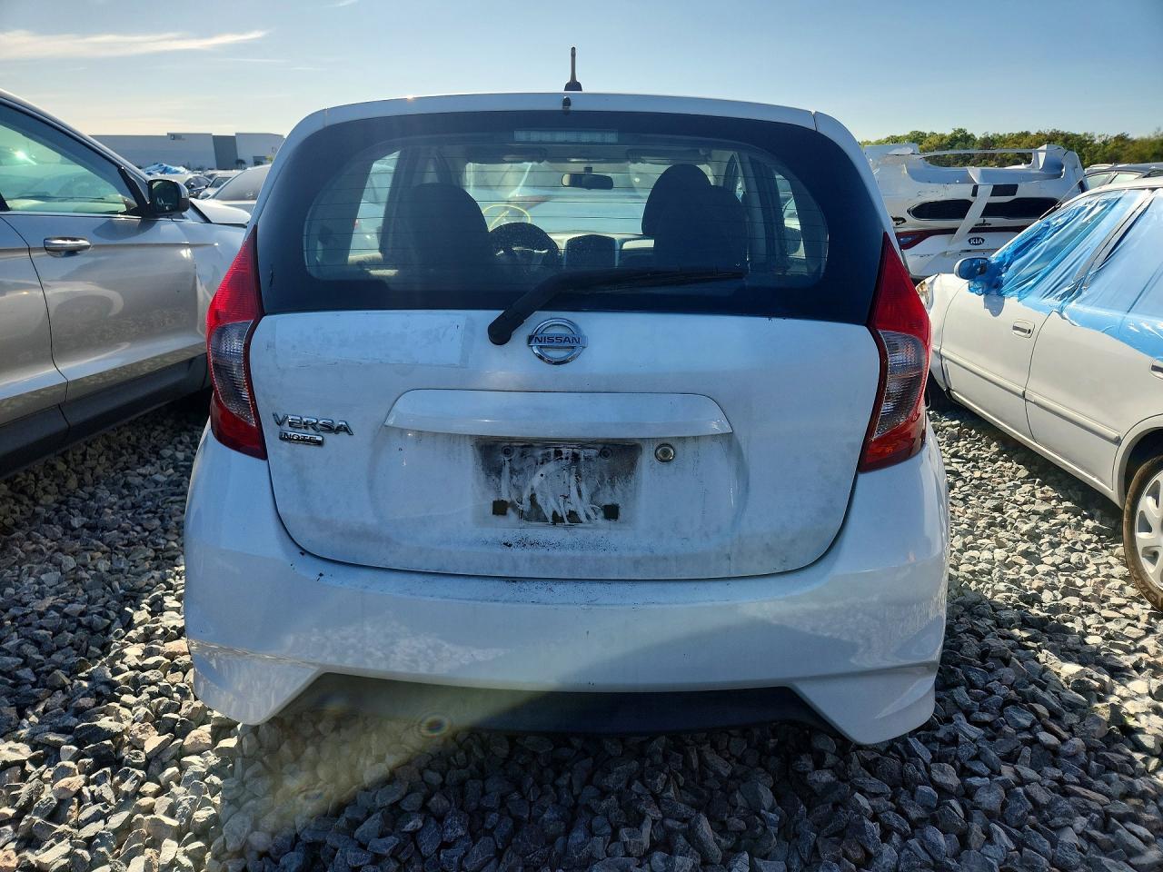 2017 NISSAN Versa Note