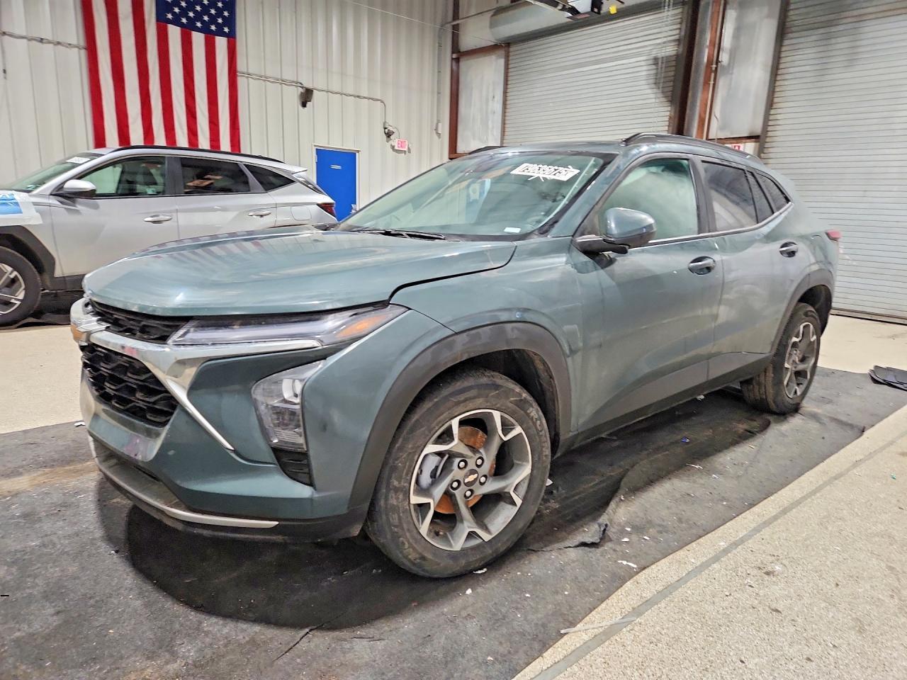 2025 CHEVROLET TRAX